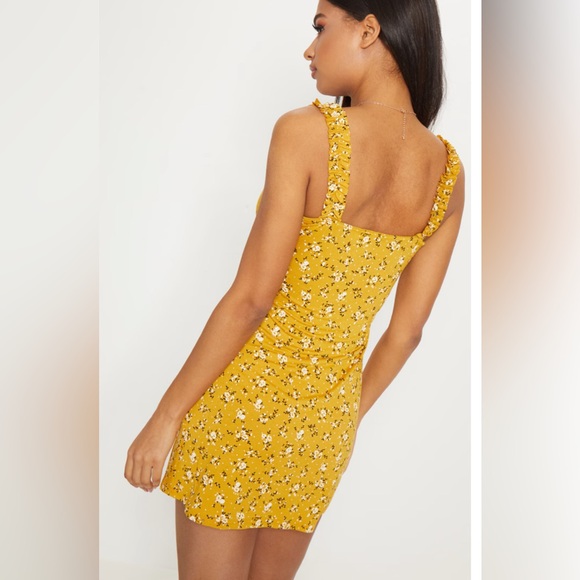 *SOLD* PRETTYLITTLETHING - Floral Print Dress (size US 4) - Picture 9 of 10